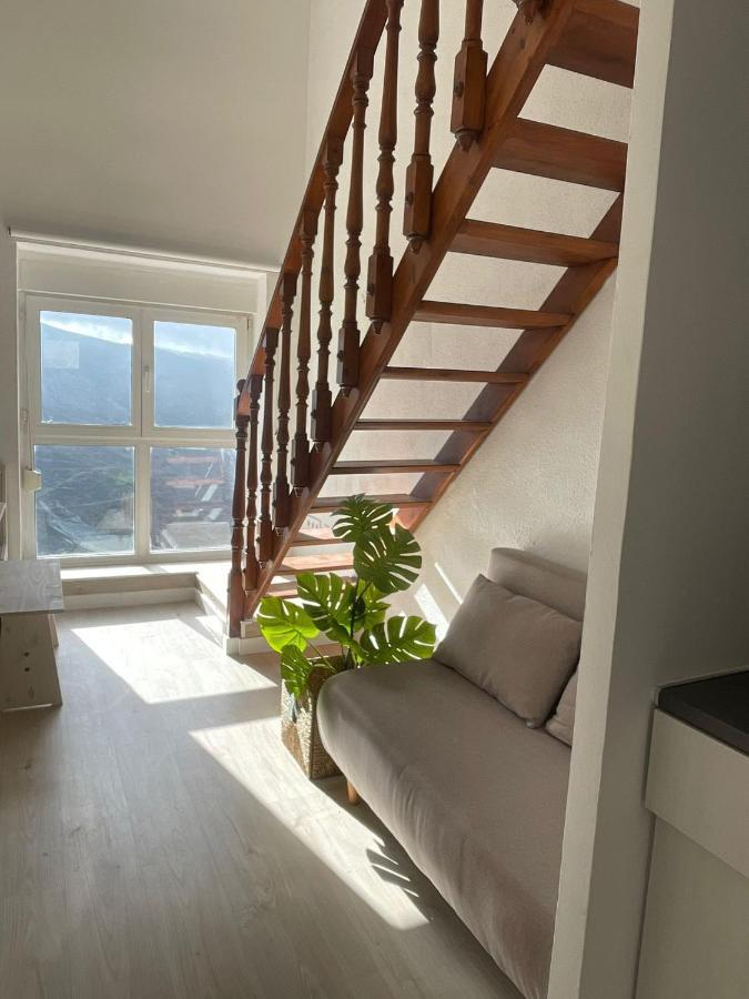 Duplex Con Impresionantes Vistas Apartment Моначил Екстериор снимка